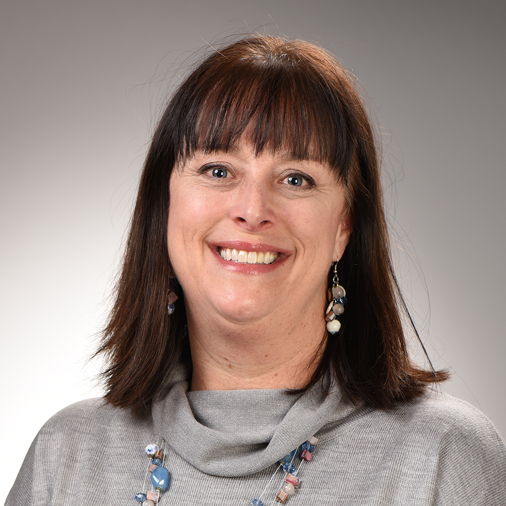 Photo of Carrie McKnight, DDS, FAGD