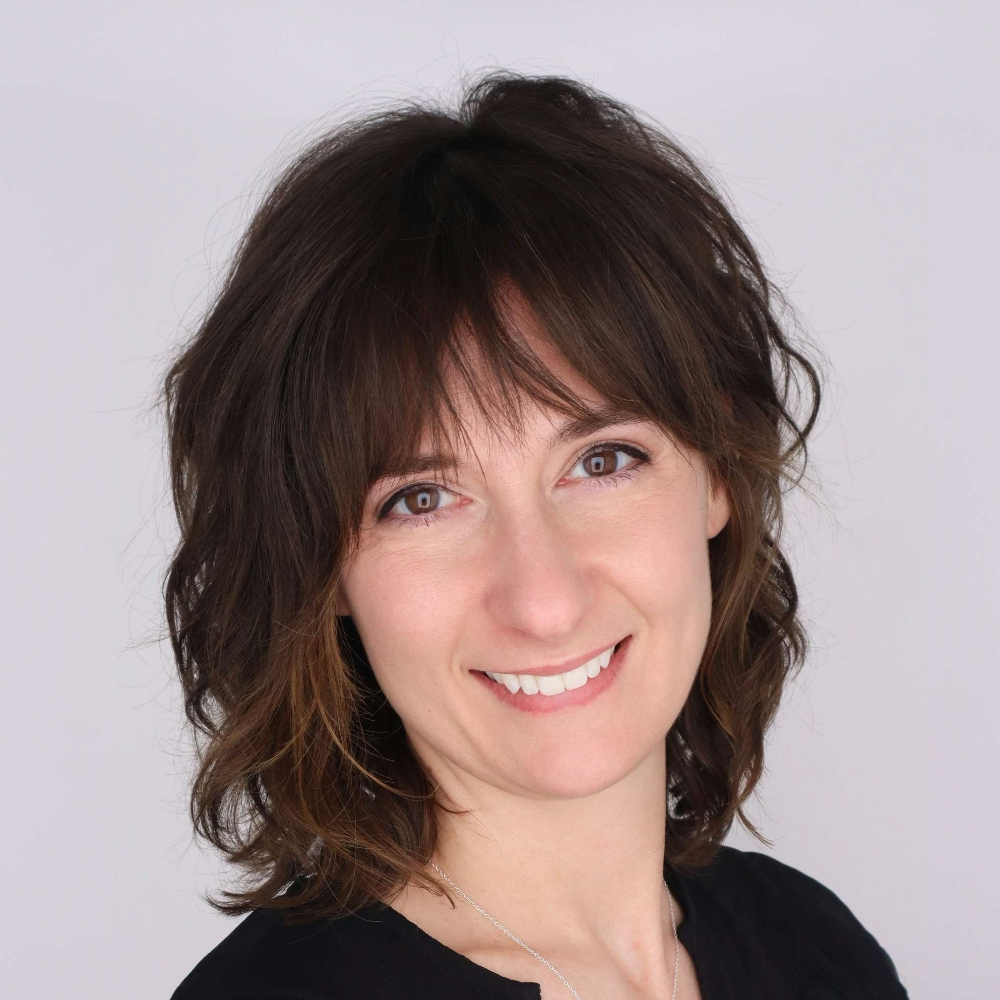Photo of Rachel Wallace